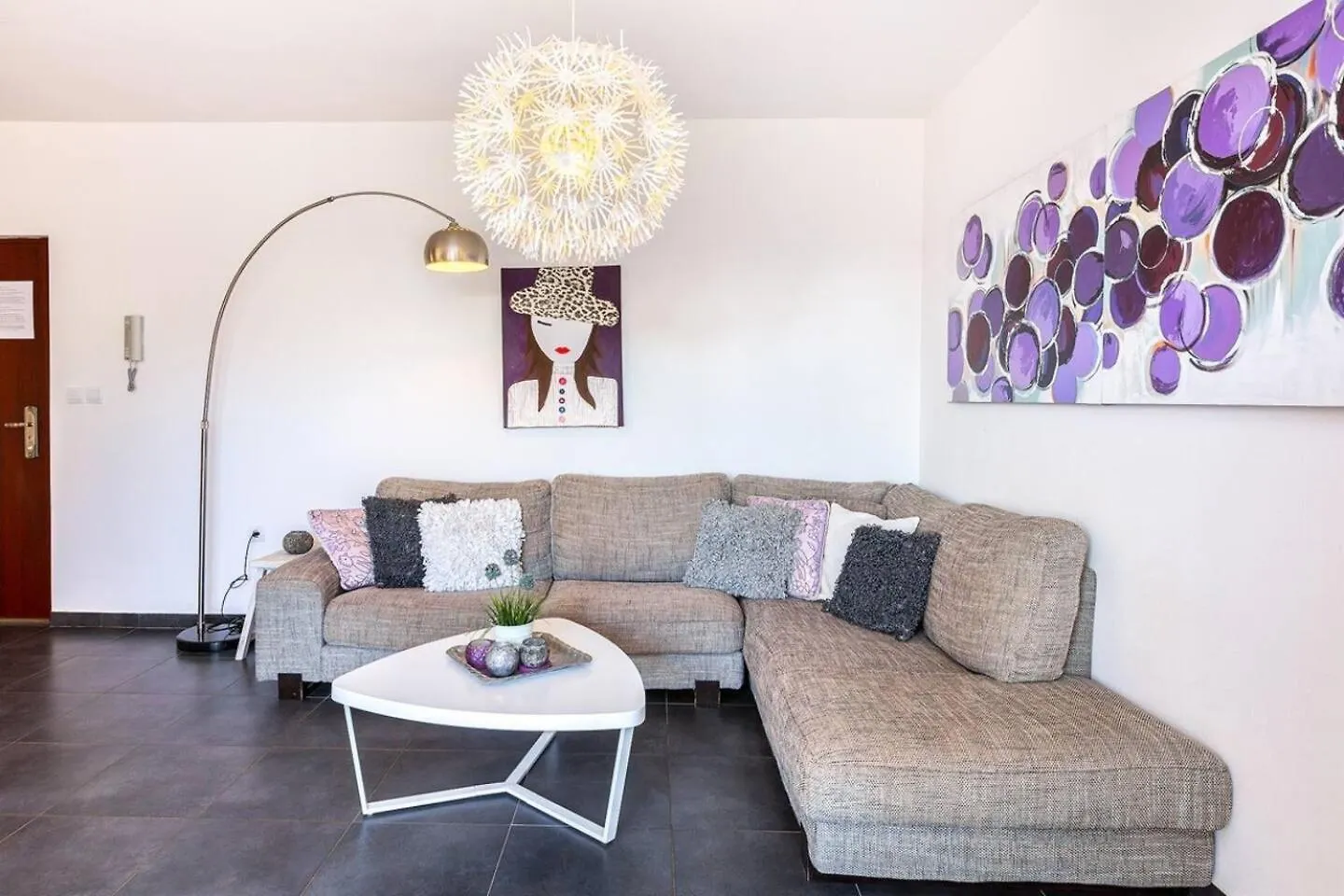 Medulin 2 Bedroom Apartment With Sea View, Balcony & Free Parking Κροατία