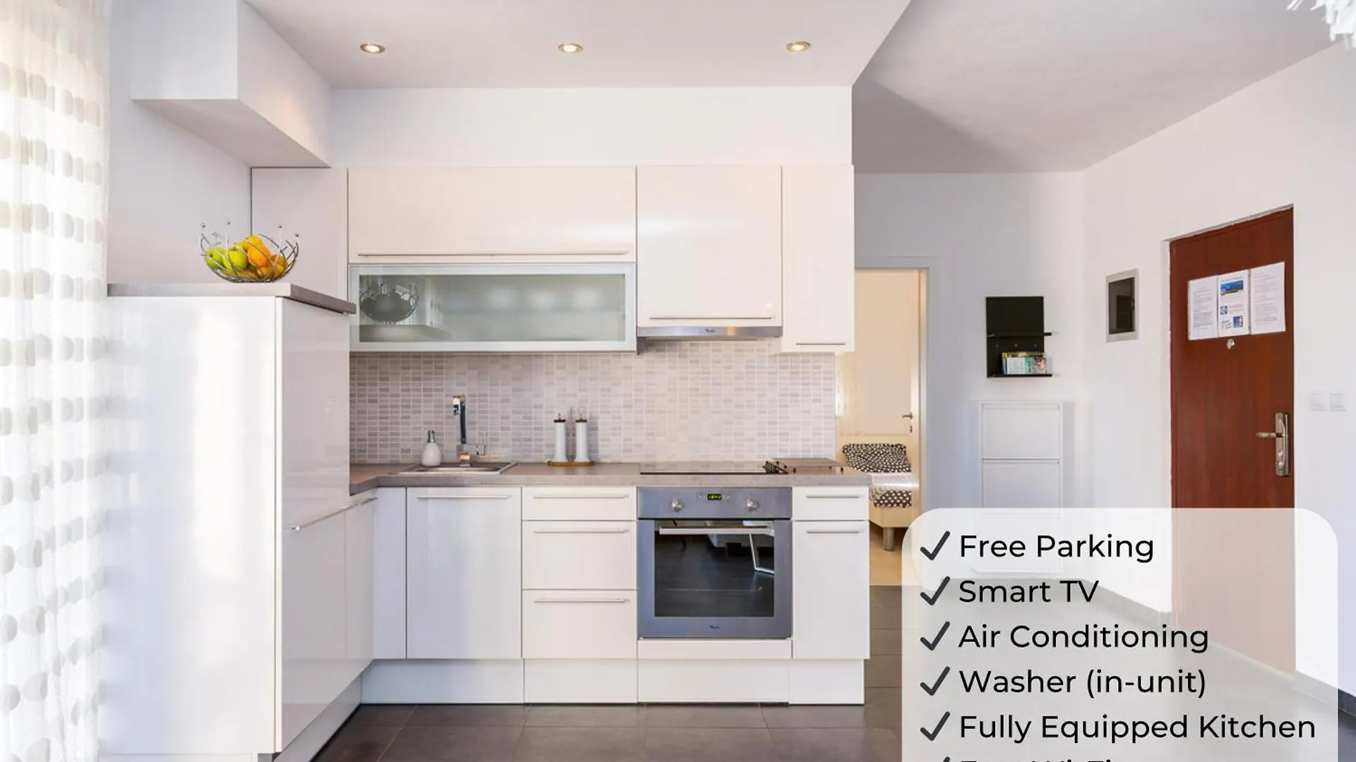 Medulin 2 Bedroom Apartment With Sea View, Balcony & Free Parking 0*,  Κροατία